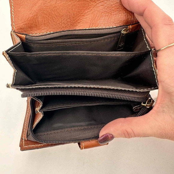 Patricia Nash Heritage Cametti Collection Leather Wallet - Picture 3 of 6